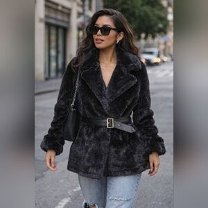LA Coalition | Women's Black Faux Fur Jacket, Size XL